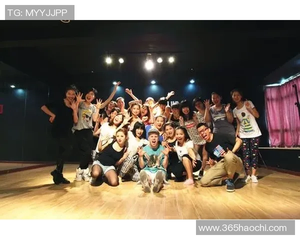 街舞战术解析：上海街舞队边路渗透体系的创新与实践探索